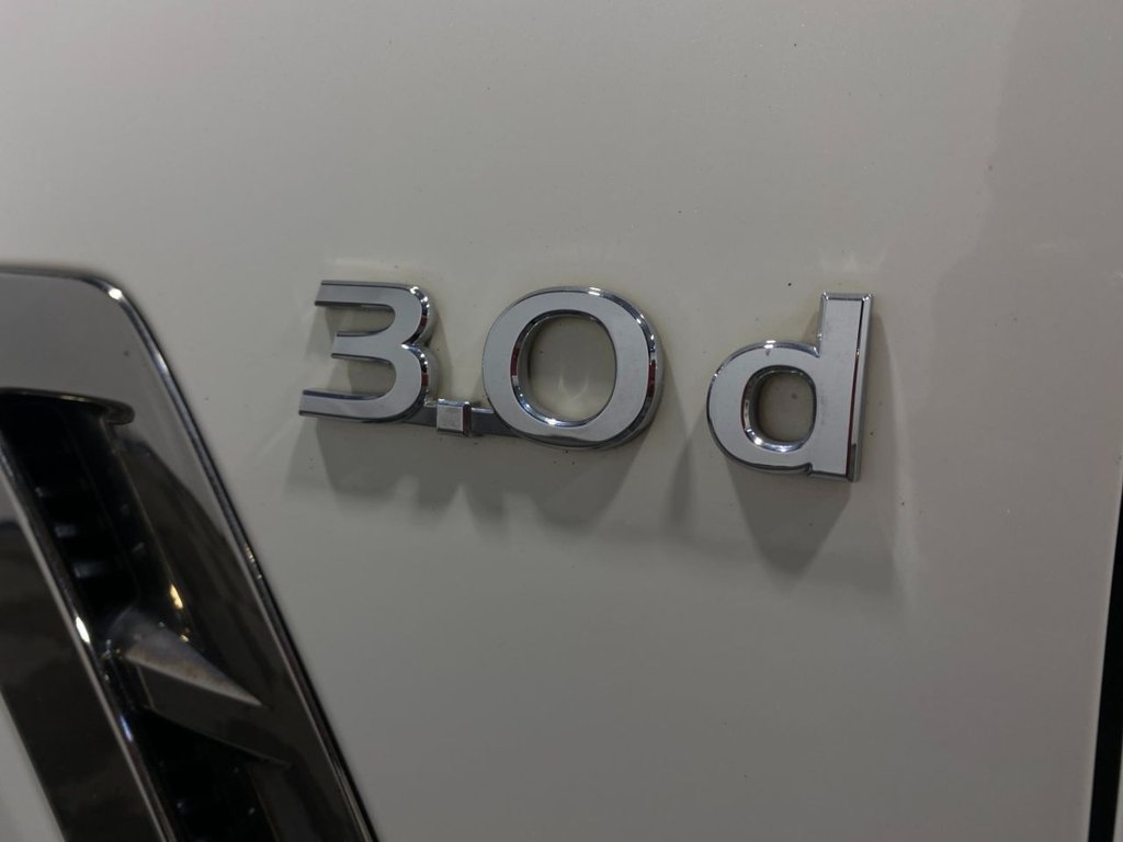 Infiniti QX70
