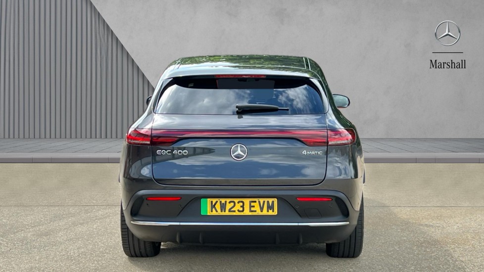Mercedes Benz Eqc