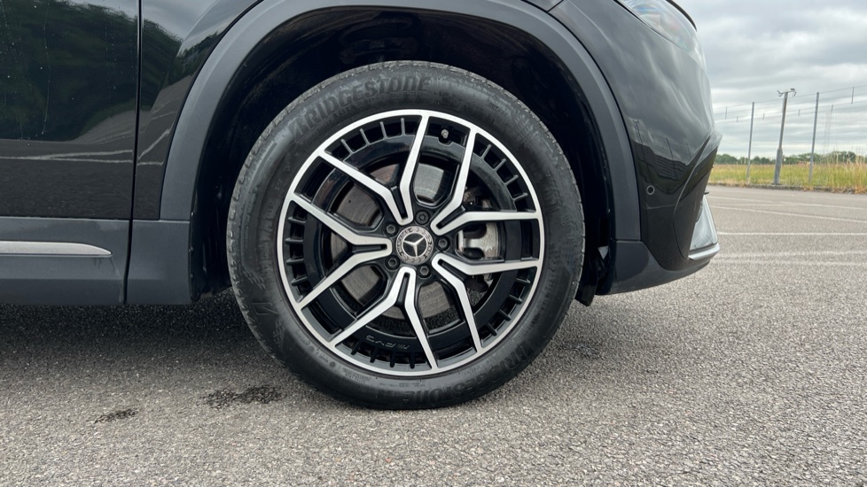 Mercedes Benz EQA