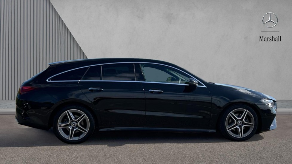Mercedes Benz CLA