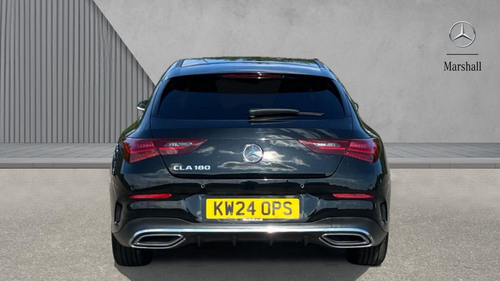 Mercedes Benz CLA