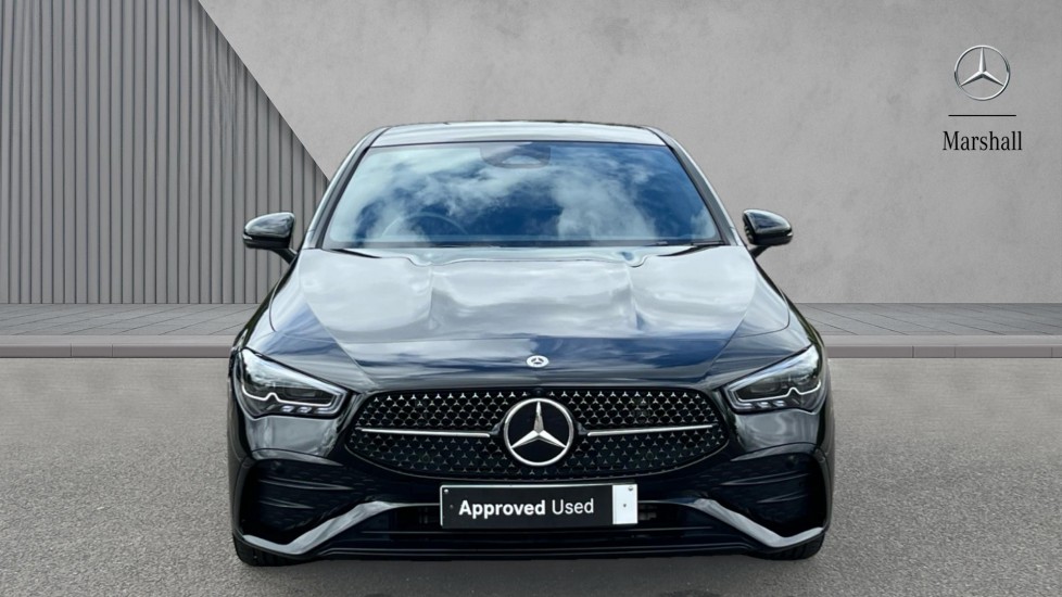 Mercedes Benz CLA