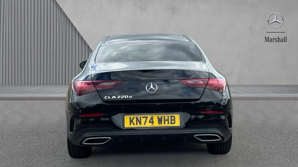 Mercedes Benz CLA