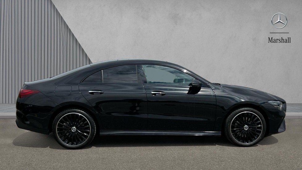 Mercedes Benz CLA