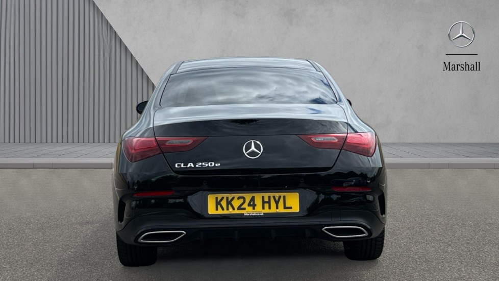 Mercedes Benz CLA