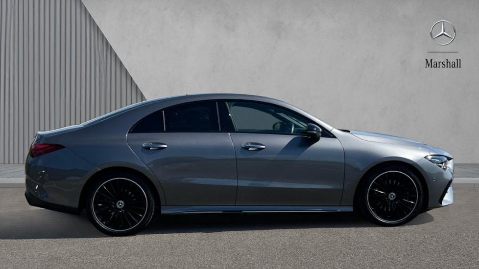 Mercedes Benz CLA