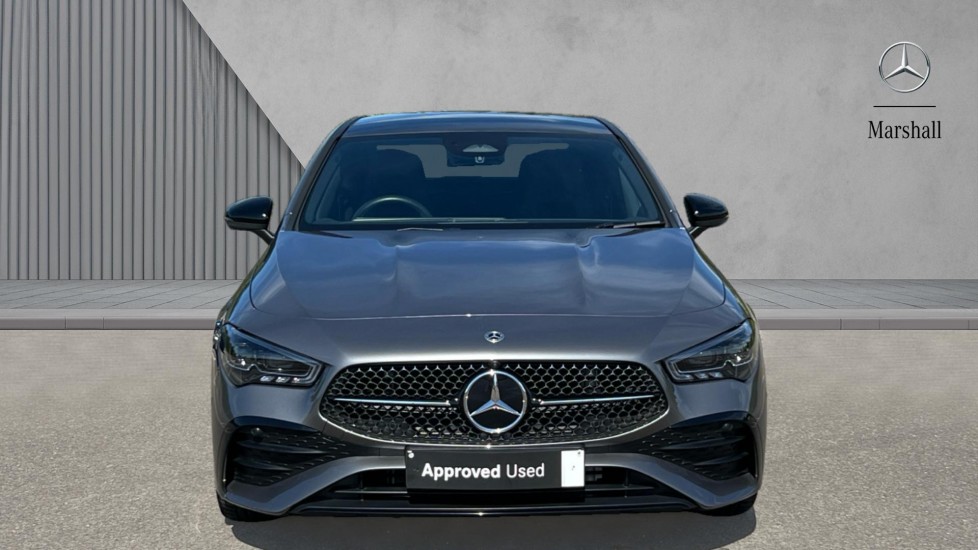 Mercedes Benz CLA