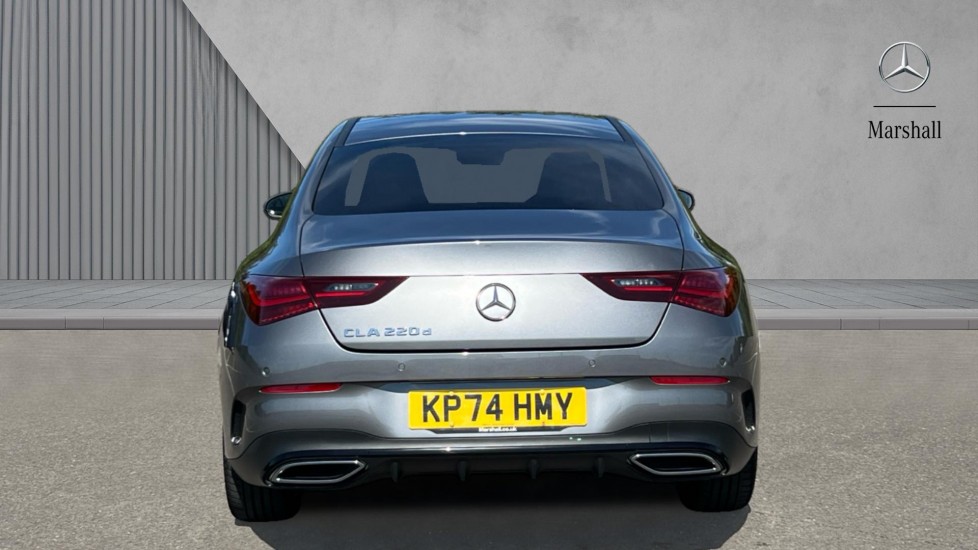 Mercedes Benz CLA
