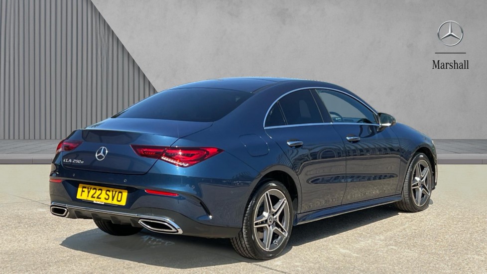 Mercedes Benz CLA