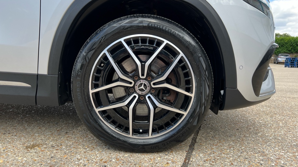 Mercedes Benz EQA