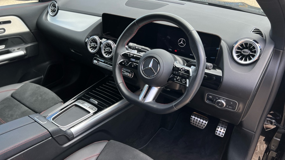 Mercedes Benz GLA Class