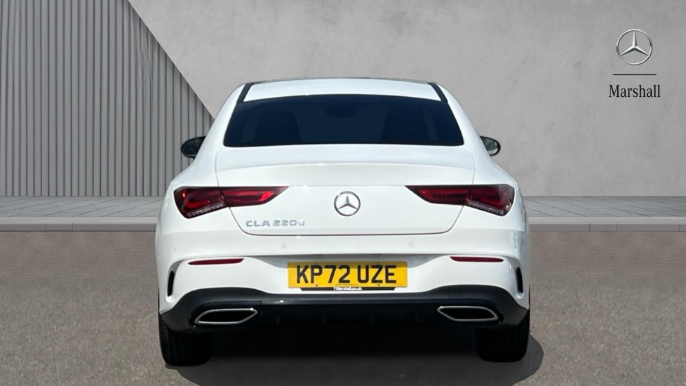 Mercedes Benz CLA
