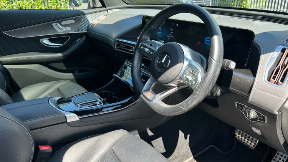 Mercedes Benz Eqc
