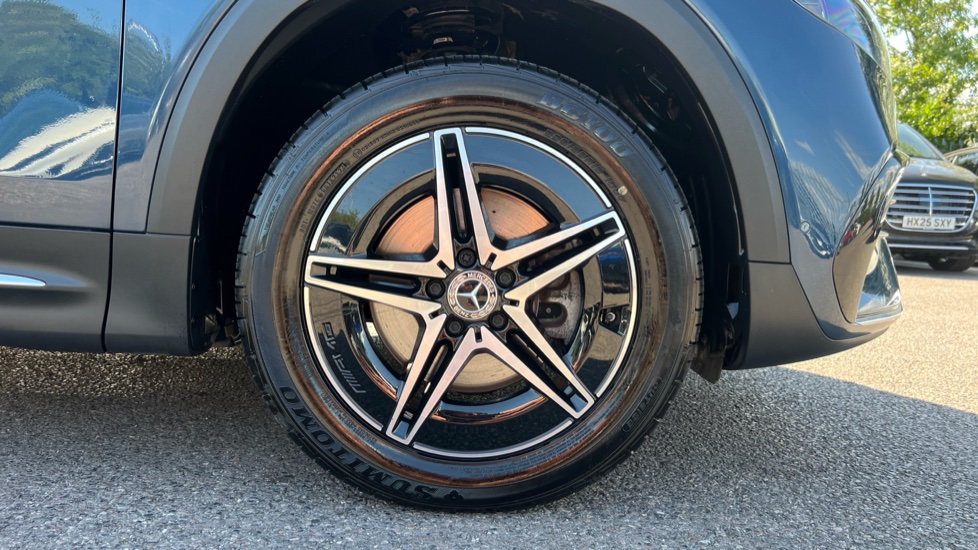 Mercedes Benz EQB
