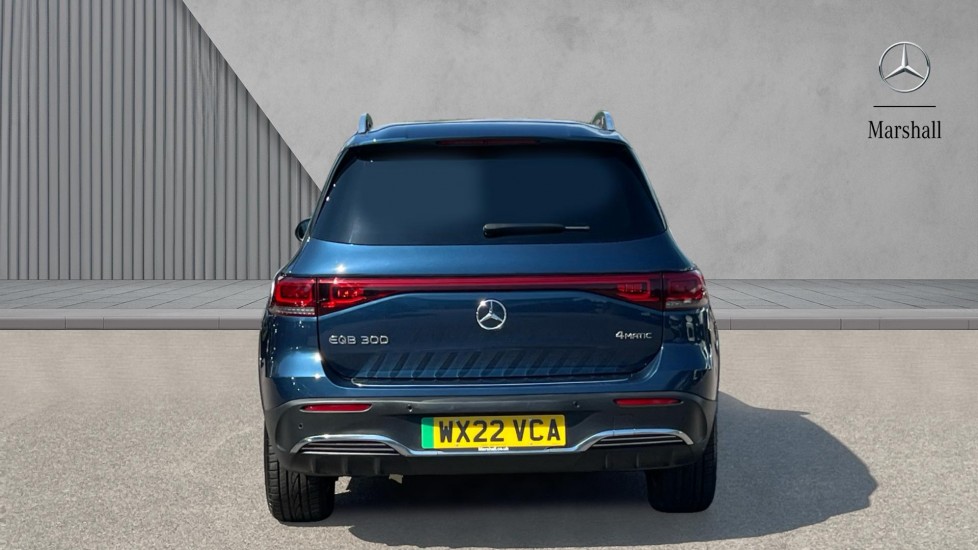 Mercedes Benz EQB
