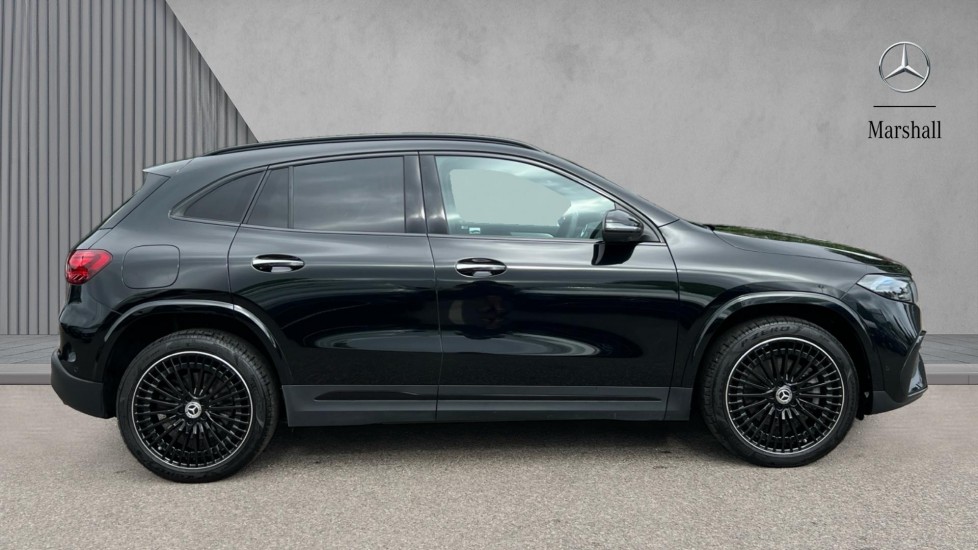 Mercedes Benz EQA