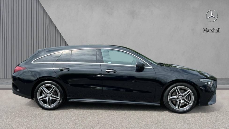Mercedes Benz CLA