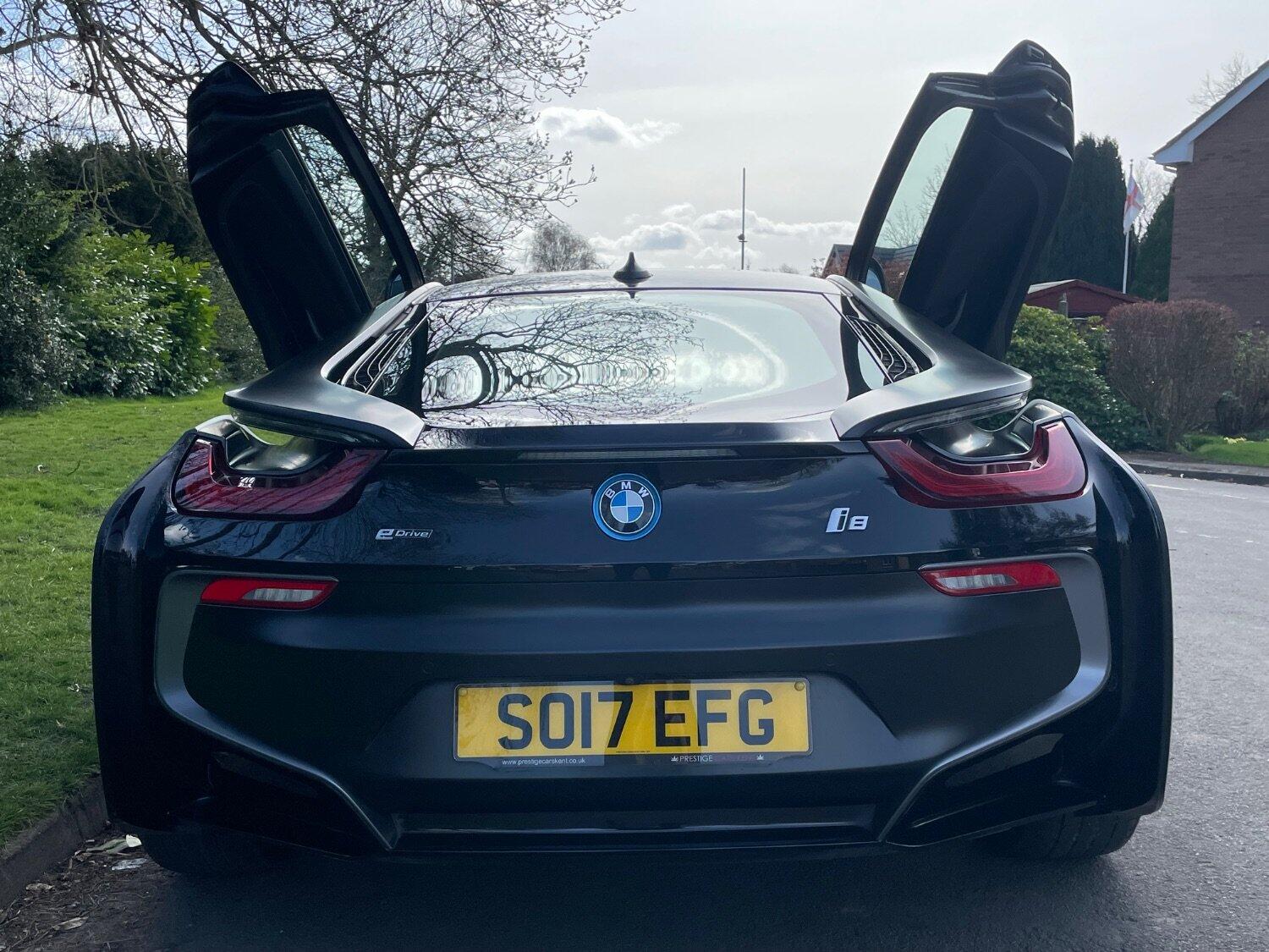 BMW i8