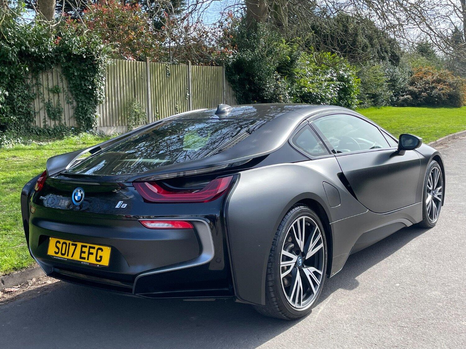 BMW i8