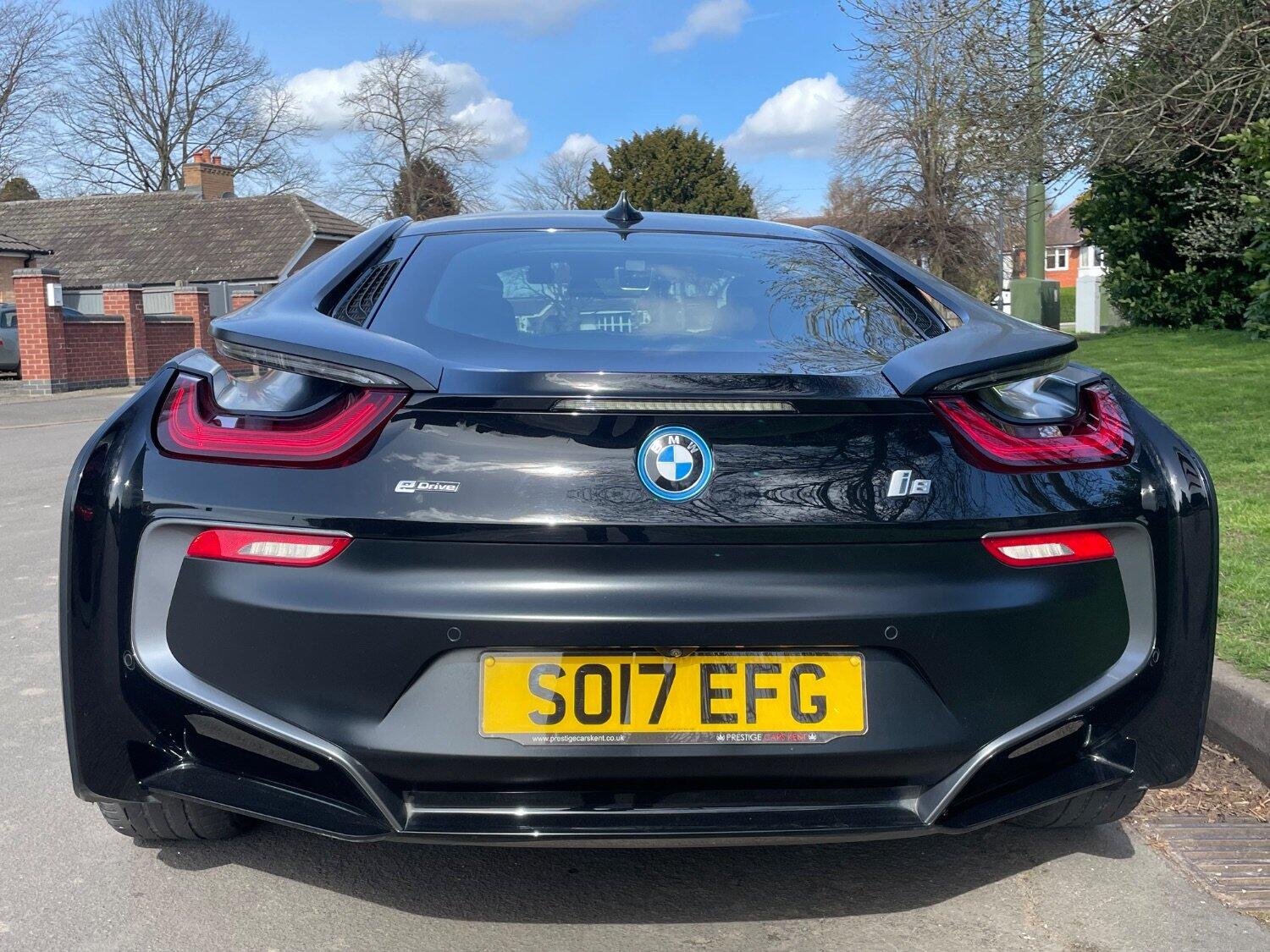 BMW i8