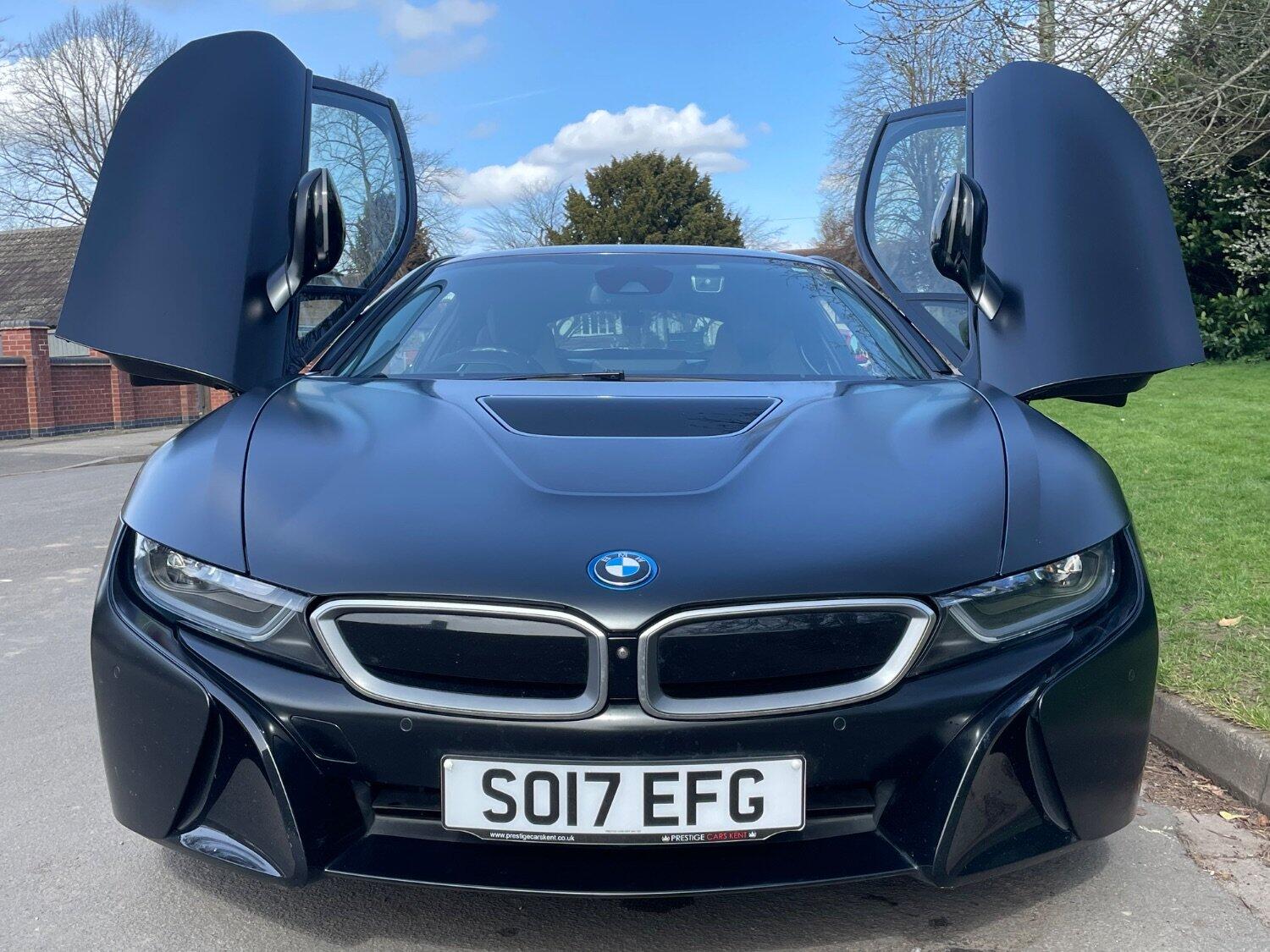 BMW i8