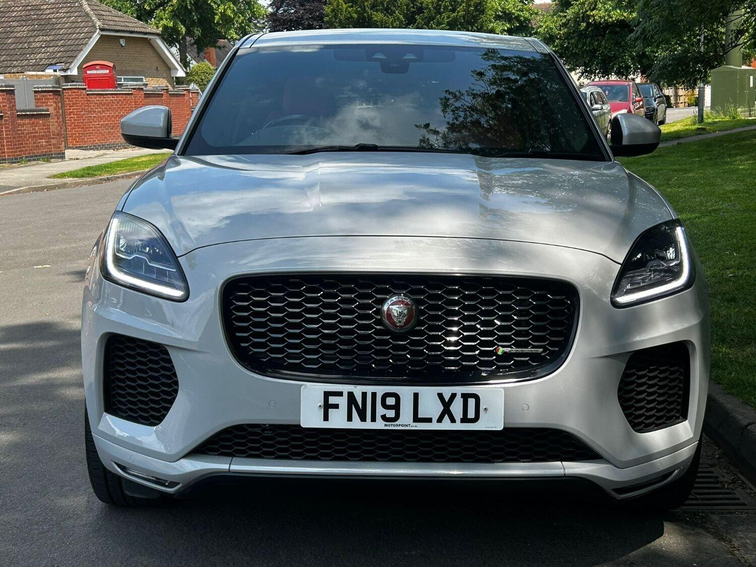 Jaguar E Pace
