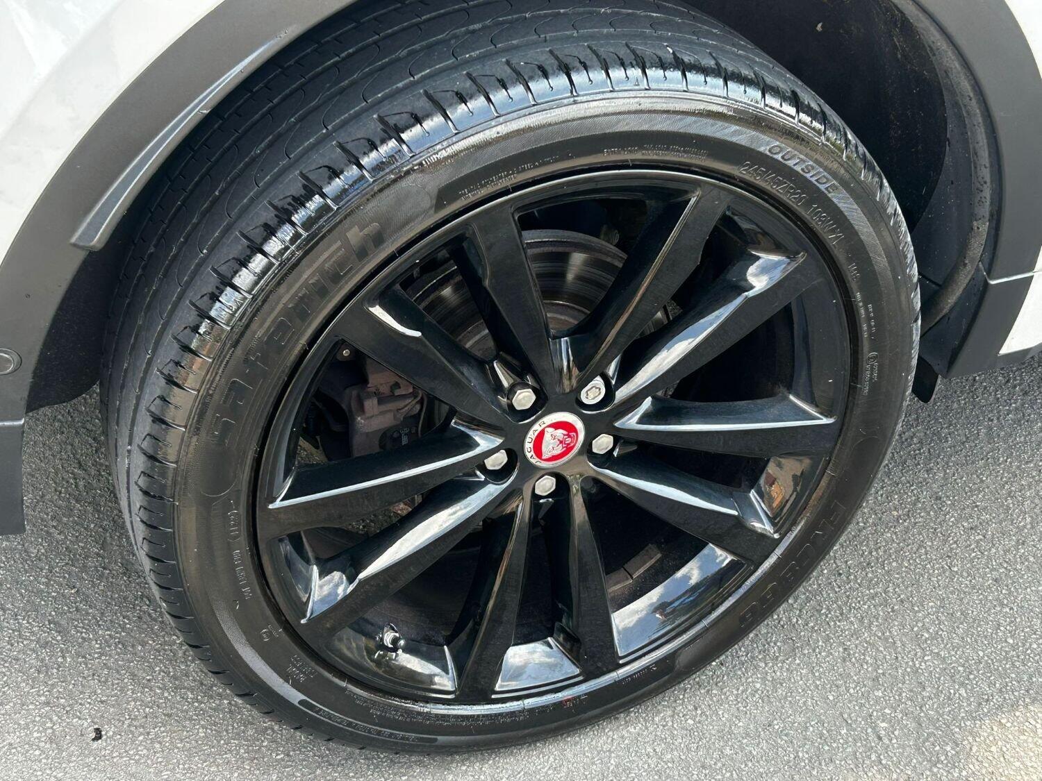 Jaguar E Pace