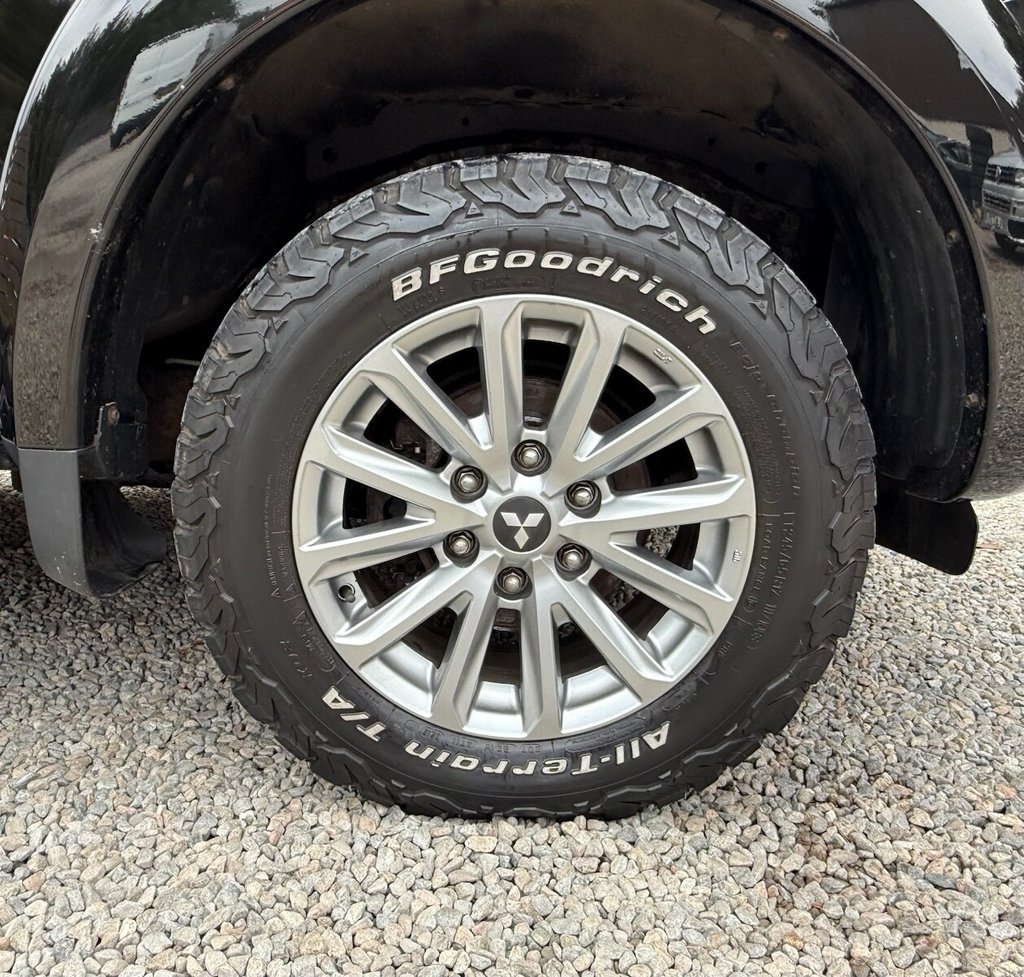Mitsubishi L200