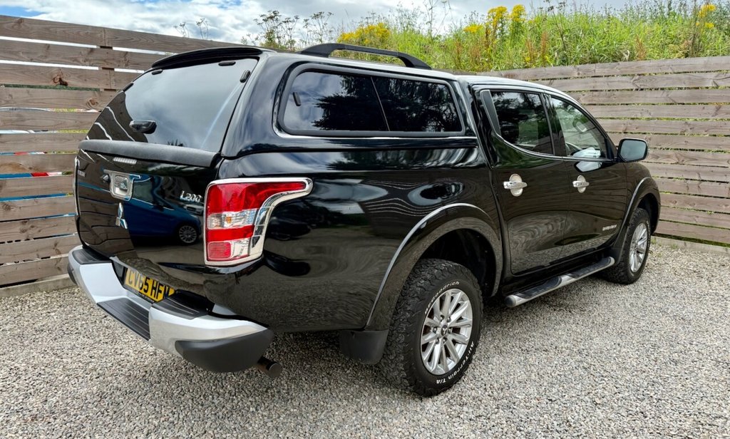 Mitsubishi L200
