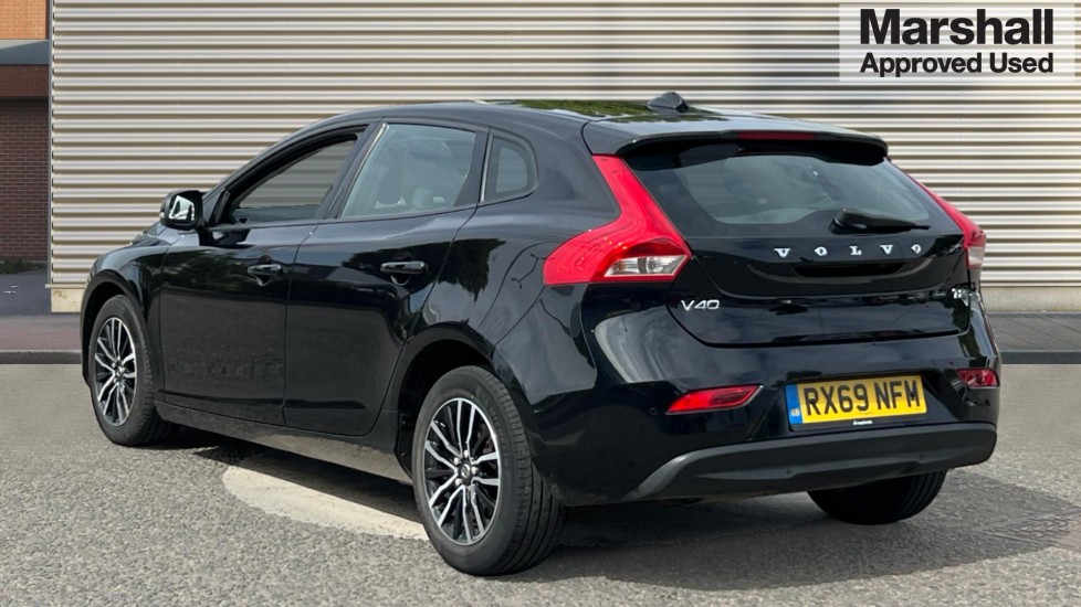Volvo V40