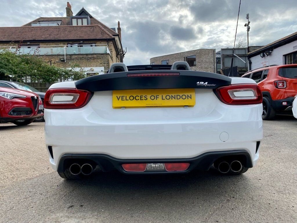 Abarth 124