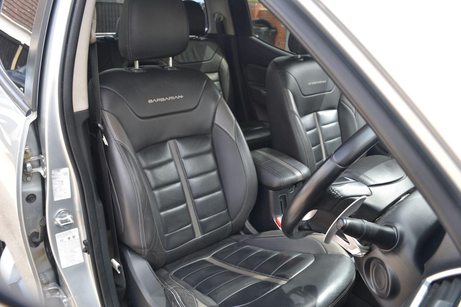 Mitsubishi L200