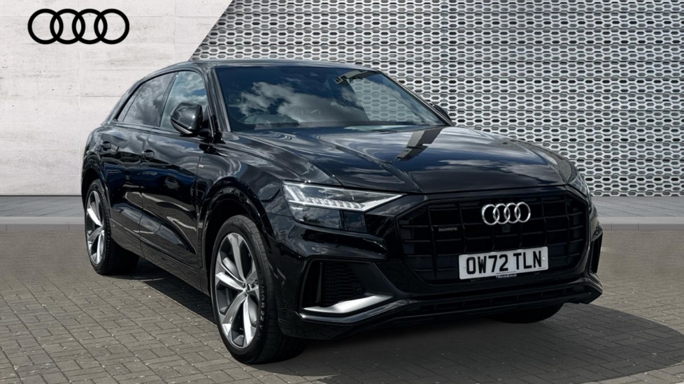 Audi Q8