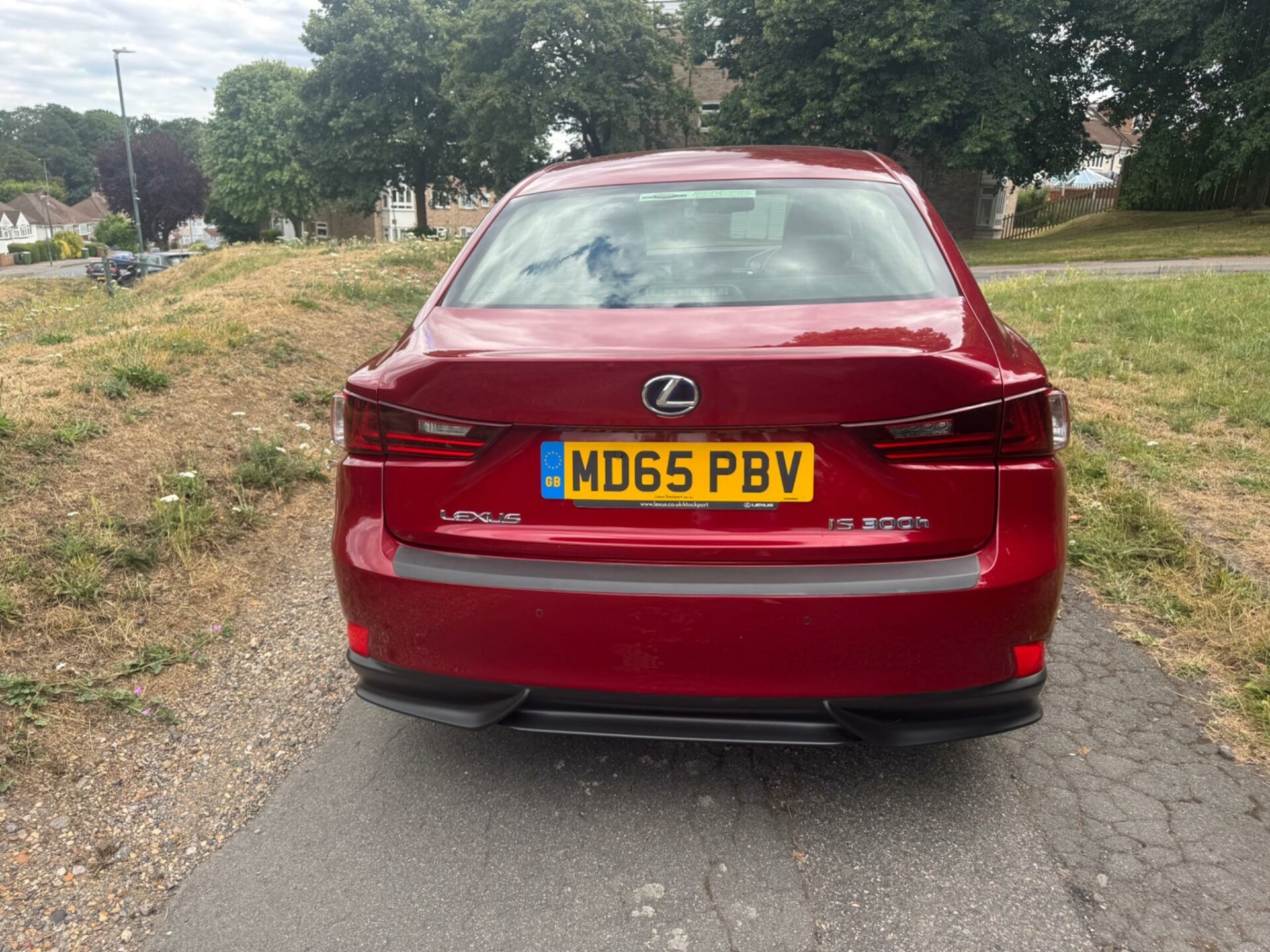 Lexus IS