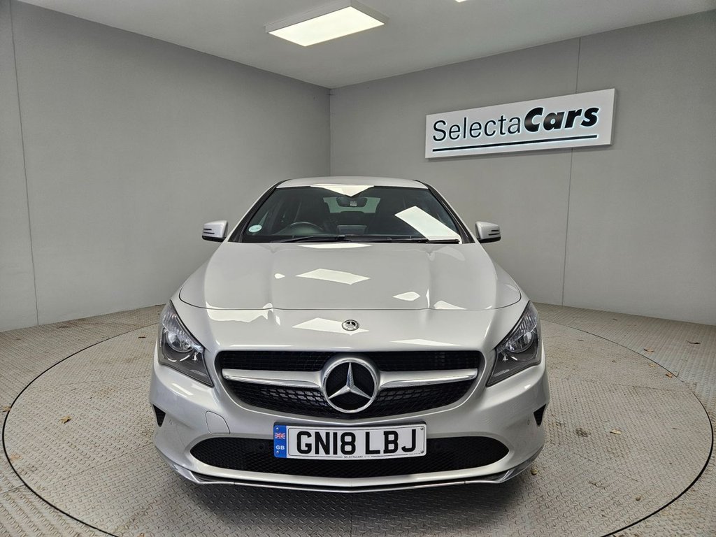 Mercedes Benz CLA
