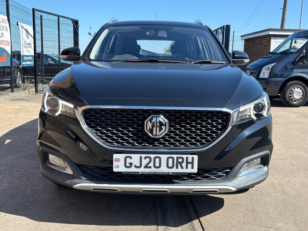 MG ZS