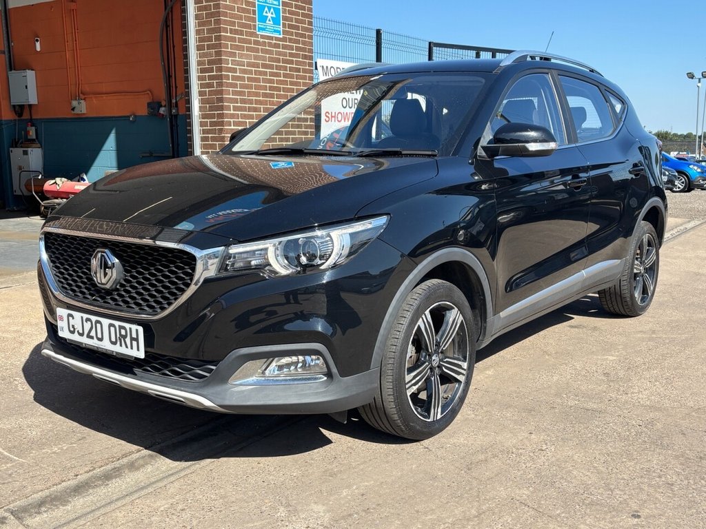 MG ZS