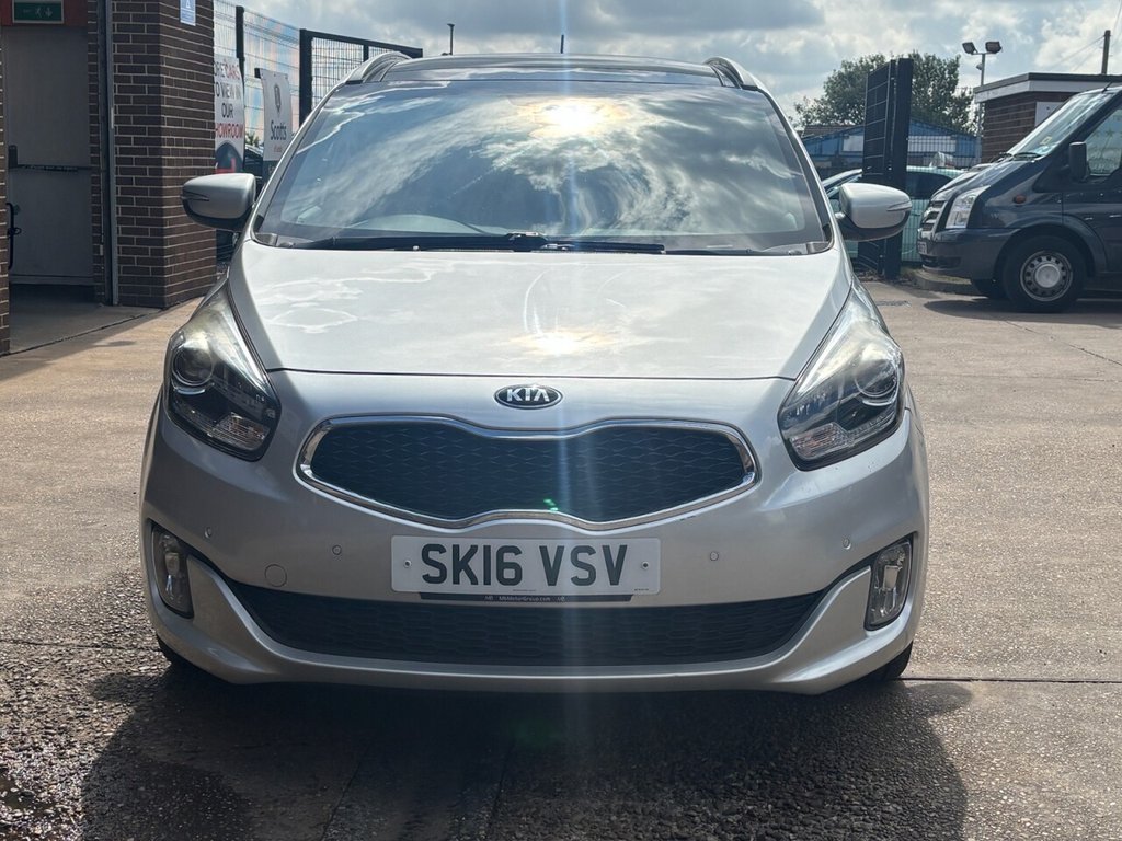 Kia Carens