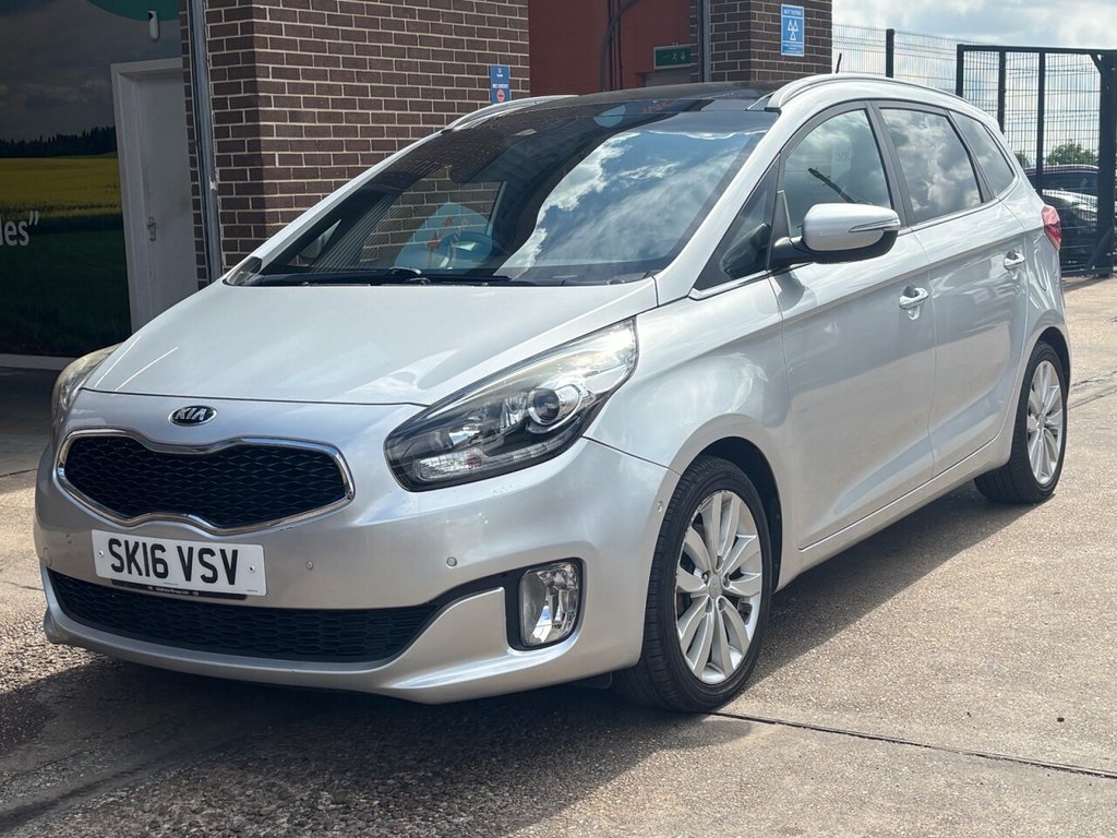 Kia Carens