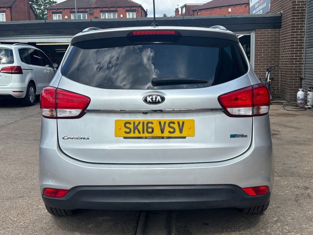 Kia Carens
