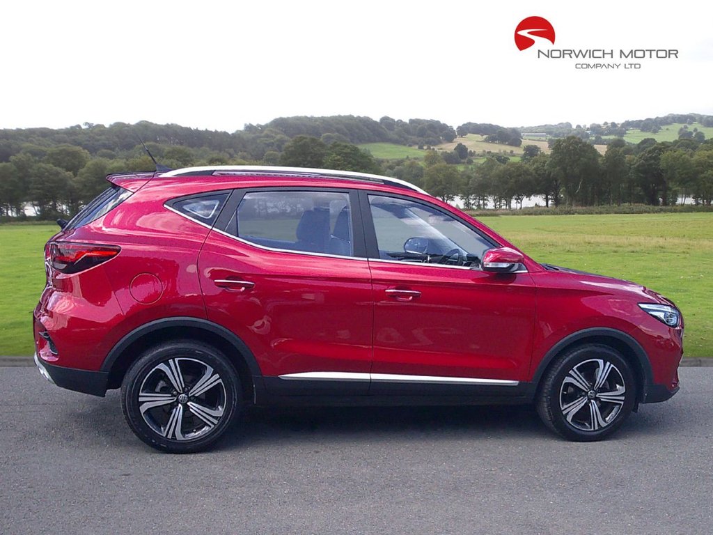 MG ZS