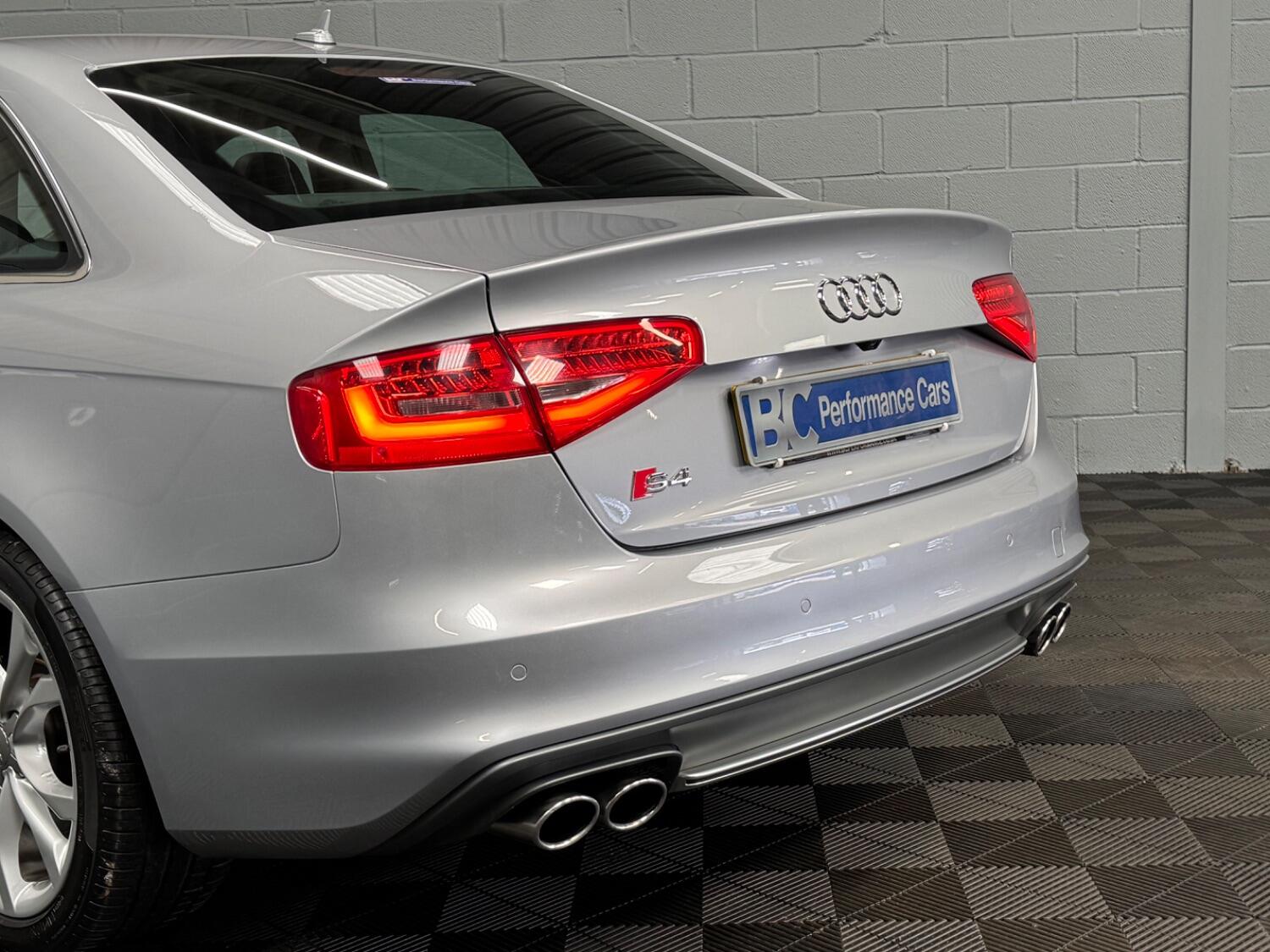 Audi S4