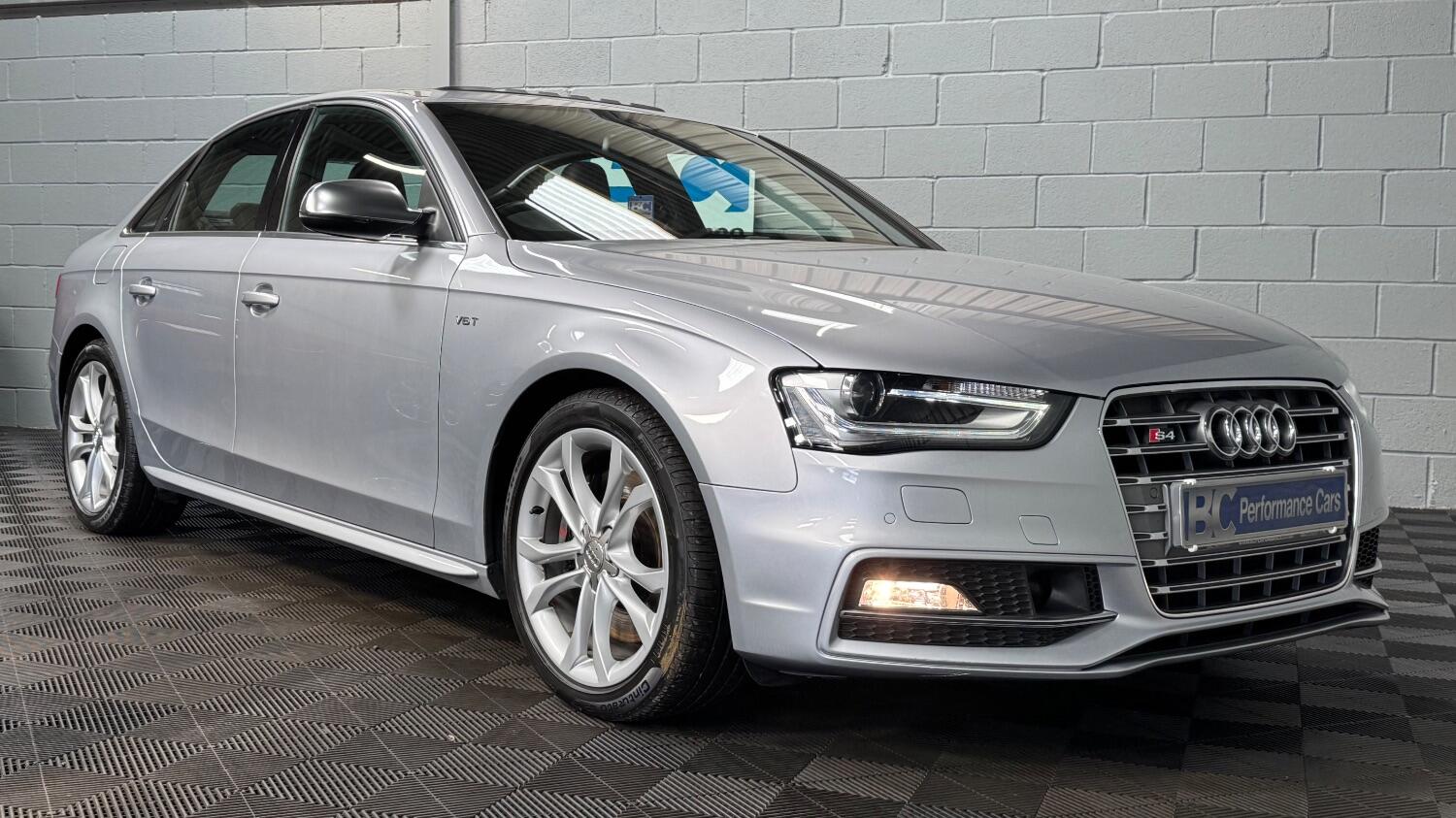 Audi S4