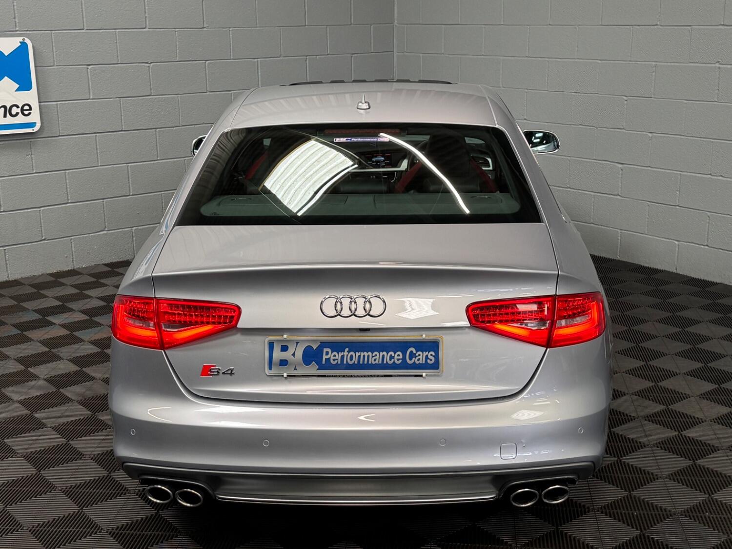 Audi S4