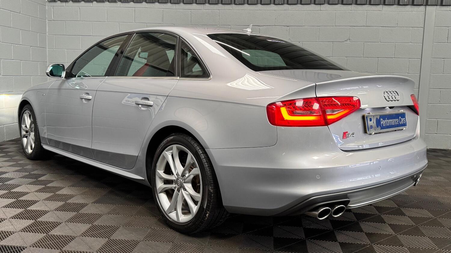 Audi S4