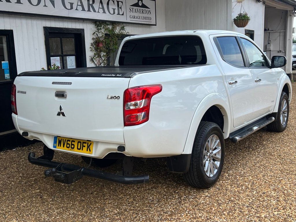 Mitsubishi L200