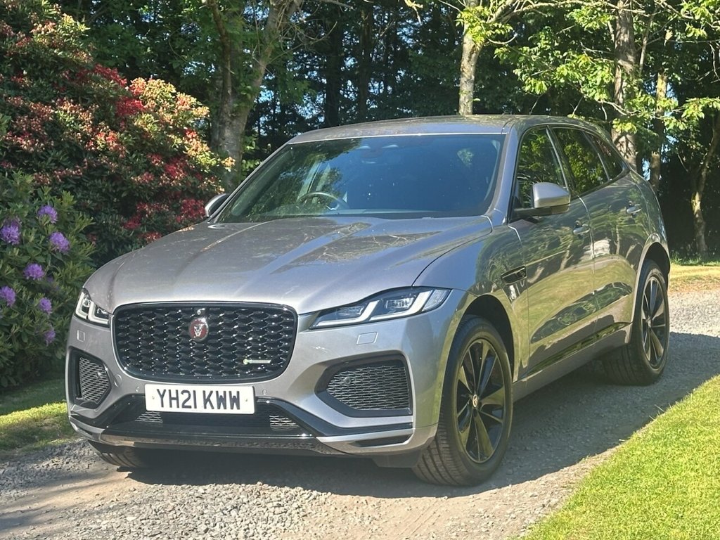 Jaguar F Pace