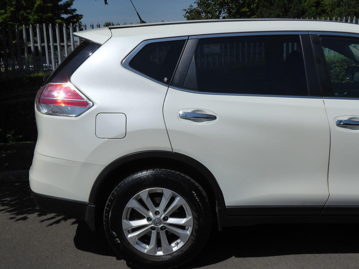 Nissan X Trail