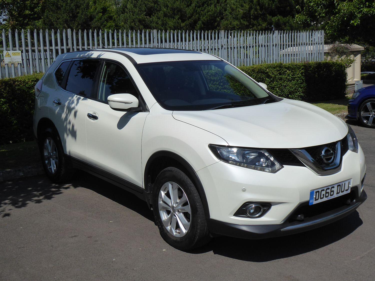 Nissan X Trail