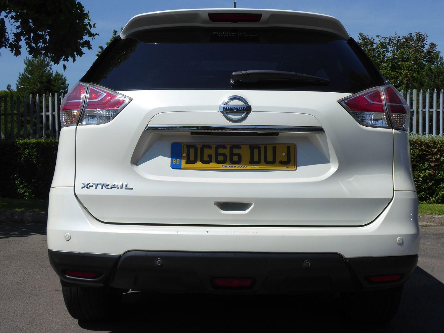Nissan X Trail